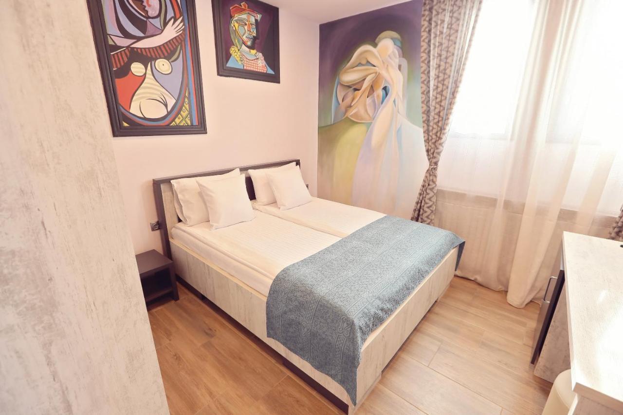 Dezire Guesthouse Baile 1 Mai Eksteriør billede