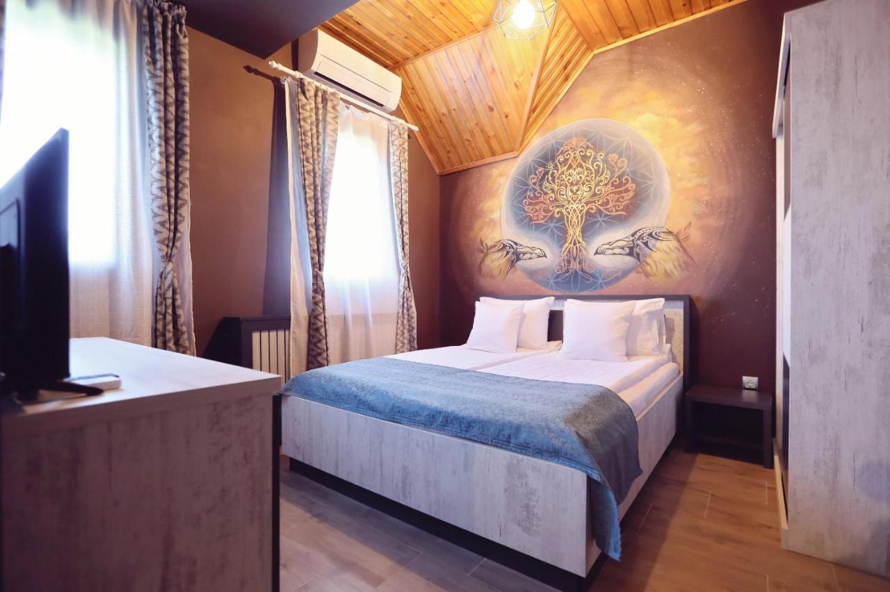 Dezire Guesthouse Baile 1 Mai Eksteriør billede