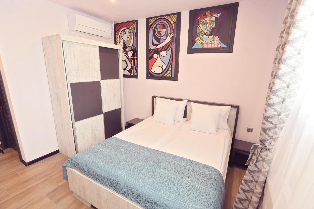 Dezire Guesthouse Baile 1 Mai Eksteriør billede